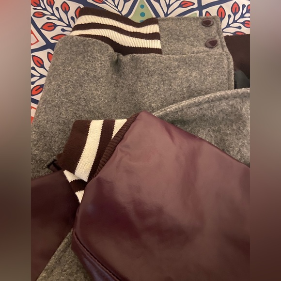 Letterman jacket / jersey varsity jacket 100% wool and 100% leather medium - Picture 2 of 5